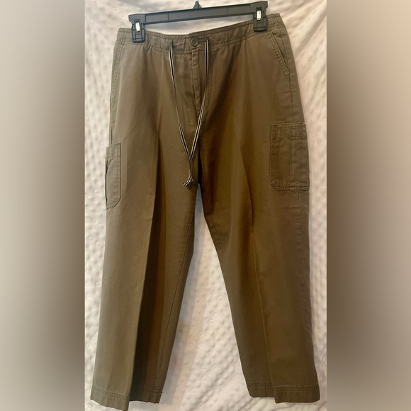 Dockers Cargo Pants Women’s size 10 GUC - Picture 3 of 5